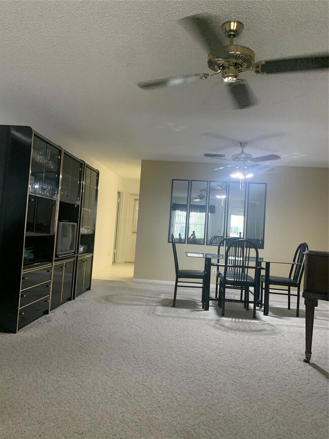 8653 SW 96 St Ocala unit C, Other City - In the State of Florida, FL 34481 - photo 4