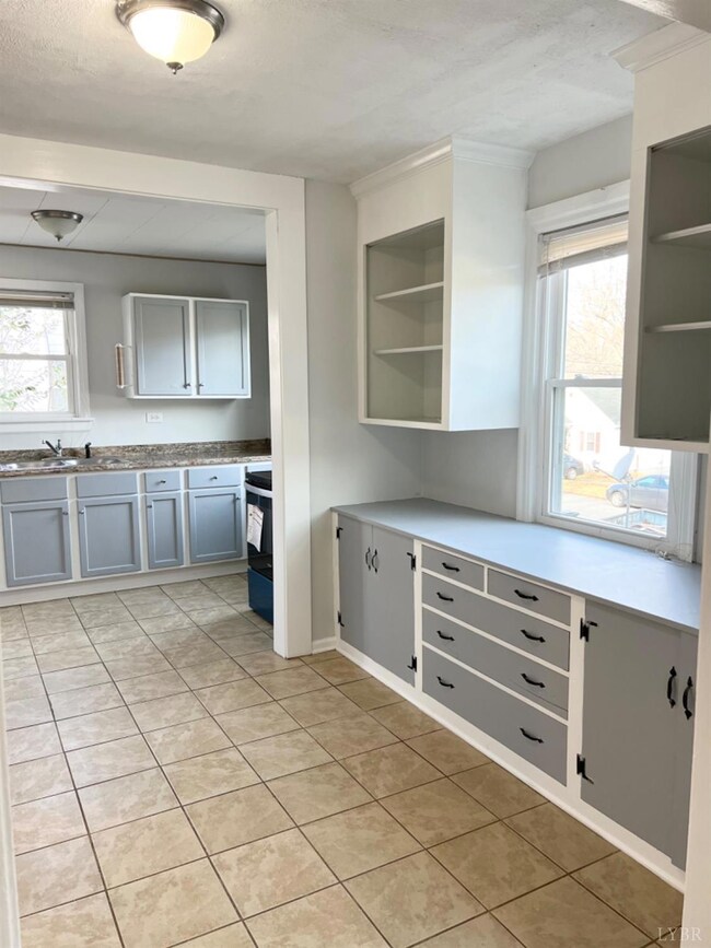 4908 Sycamore Place, Lynchburg, VA 24502 - photo 5