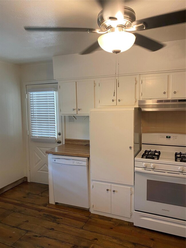 2118 Mercedes Rd, Denton, TX 76205 - photo 7