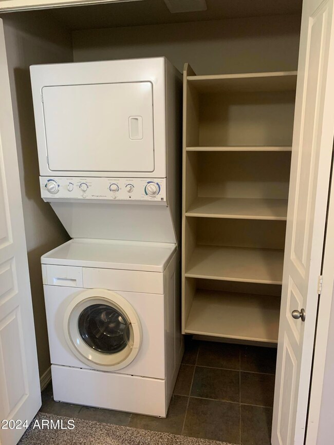 1117 E 8th St unit B3004, Tempe, AZ 85281 - photo 7