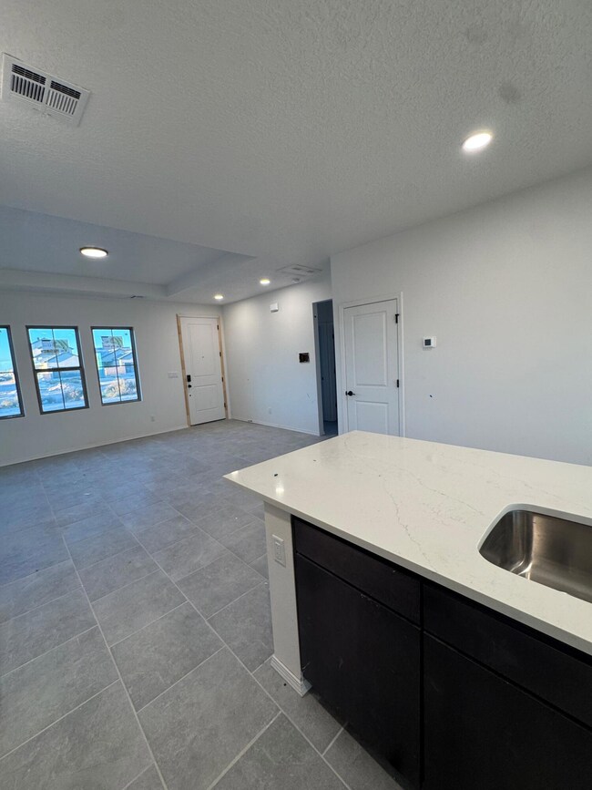 6150 Diebenkorn Dr SE, Albuquerque, NM 87106 - photo 5