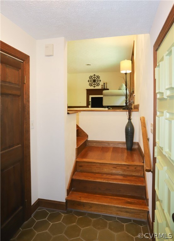 4627 Ware Creek Rd, Williamsburg, VA 23188 - photo 3