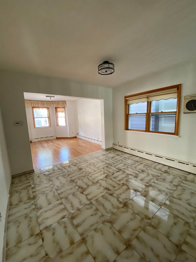 133 Oak St unit 1, Weehawken, NJ 07086 - photo 5