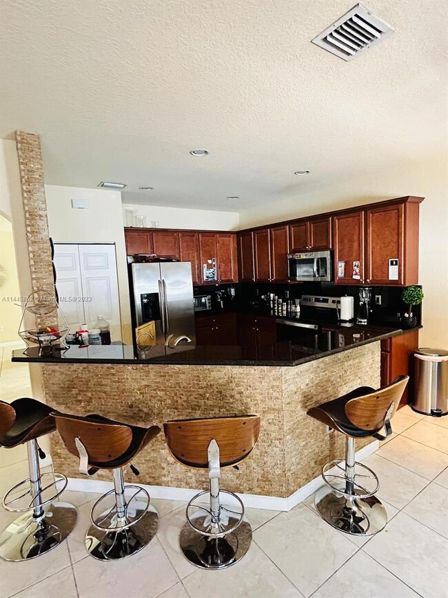 11223 NW 44th Terrace, Doral, FL 33178 - photo 5