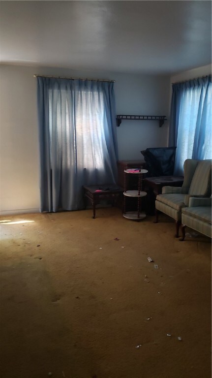 18' x 11' living room