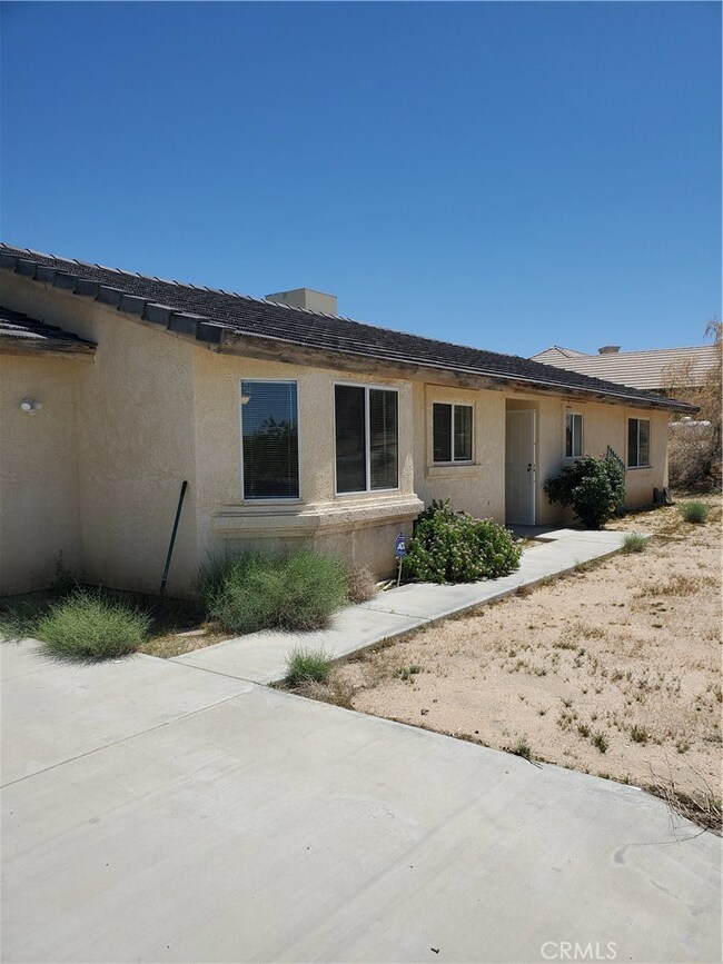 6735 Indian Cove Rd, Twentynine Palms, CA 92277 - photo 5