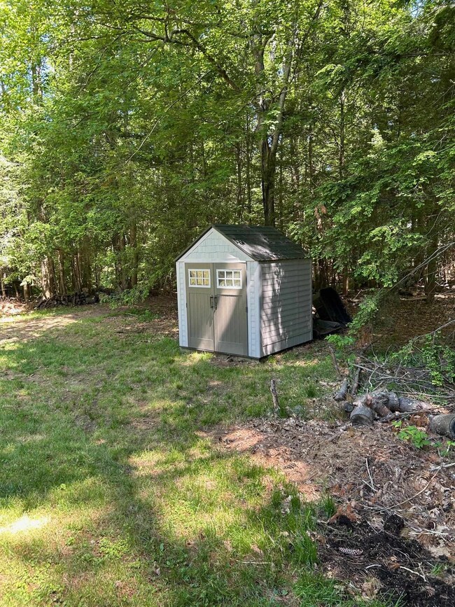 44 Walnut Hill Rd, Derry, NH 03038 - photo 6