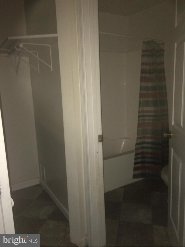 19620 Piney Point Rd, Valley Lee, MD 20692 - photo 7