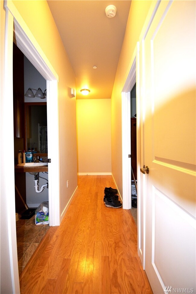 8844 Depot Rd unit B102, Lynden, WA 98264 - photo 5