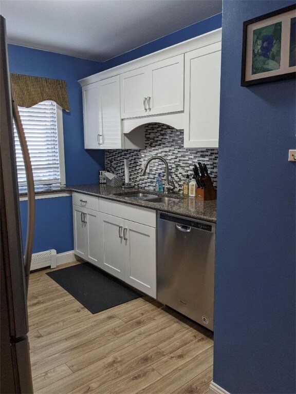 1 Village Ct unit 1, West Warwick, RI 02893 - photo 3