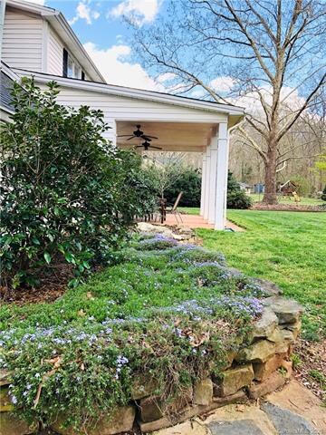 2506 Heritage Cir, Statesville, NC 28625 - photo 6