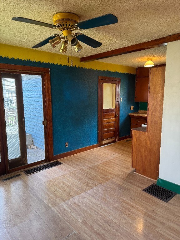 1417 4th St SW, Cedar Rapids, IA 52404 - photo 7