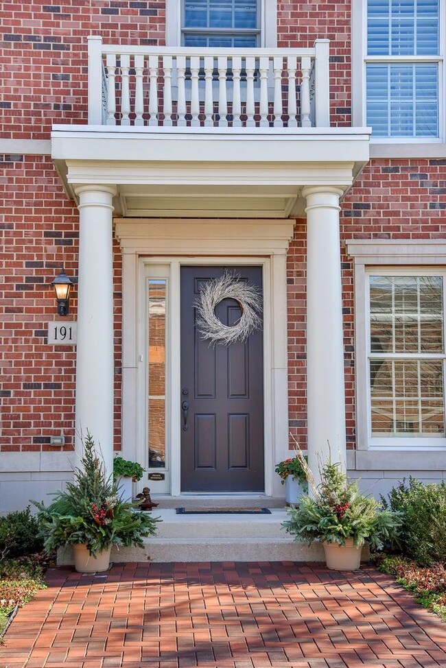 191 Reber St unit 191, Wheaton, IL 60187 - photo 3