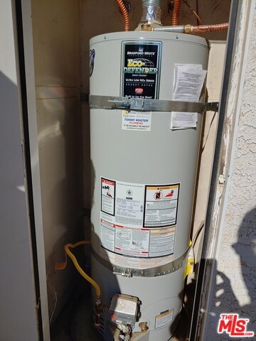 Hot water tank already strapped