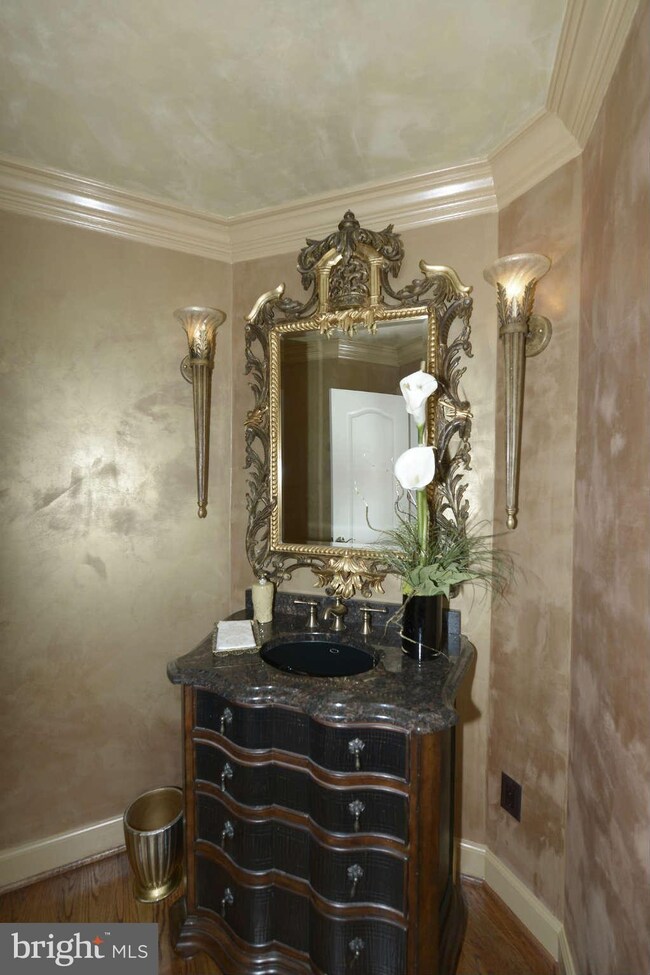 11101 Chessington Place, Reston, VA 20194 - photo 3