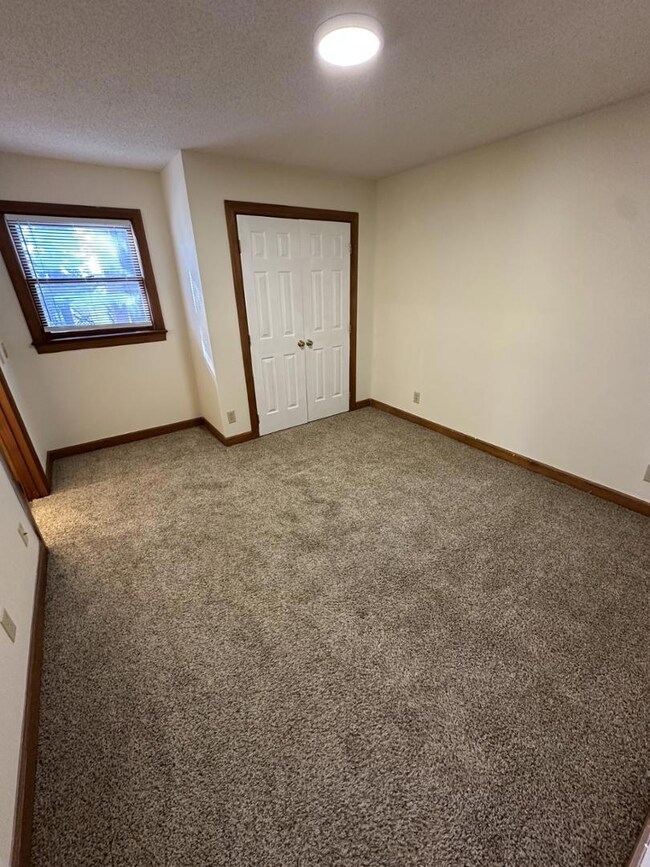 3533 Ivy Commons Dr unit 202, Raleigh, NC 27606 - photo 6