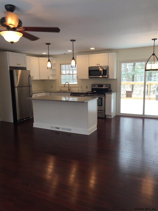 312 Duncan Rd, Schuylerville, NY 12871 - photo 2