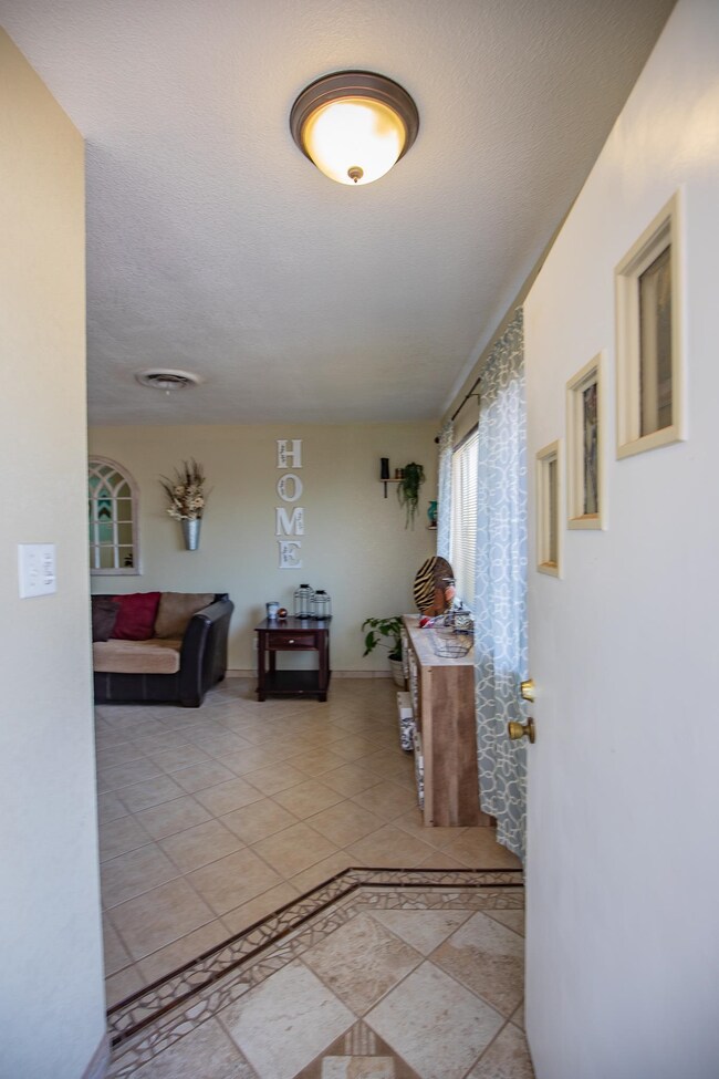 1308 College Ave, Alamogordo, NM 88310 - photo 4
