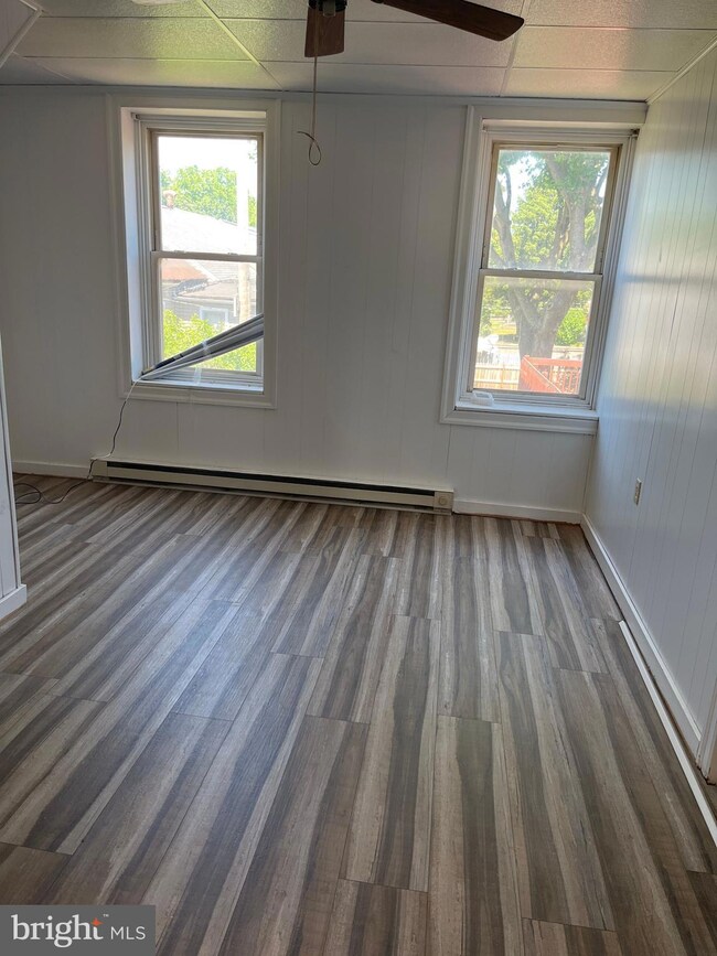 1007 Mount Laurel Rd unit 3, Temple, PA 19560 - photo 5