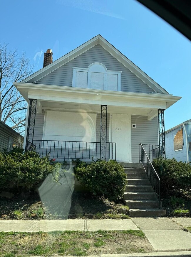 346 S Wheatland Ave, Columbus, OH 43204 - photo 2