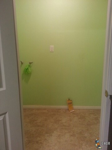 734 Adams Ave, El Centro, CA 92243 - photo 4