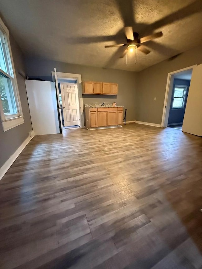 21 Milton Ave, Danville, VA 24541 - photo 4