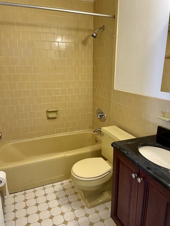 Sagamore Place Condominiums unit 208, Quincy, MA 02171 - photo 4