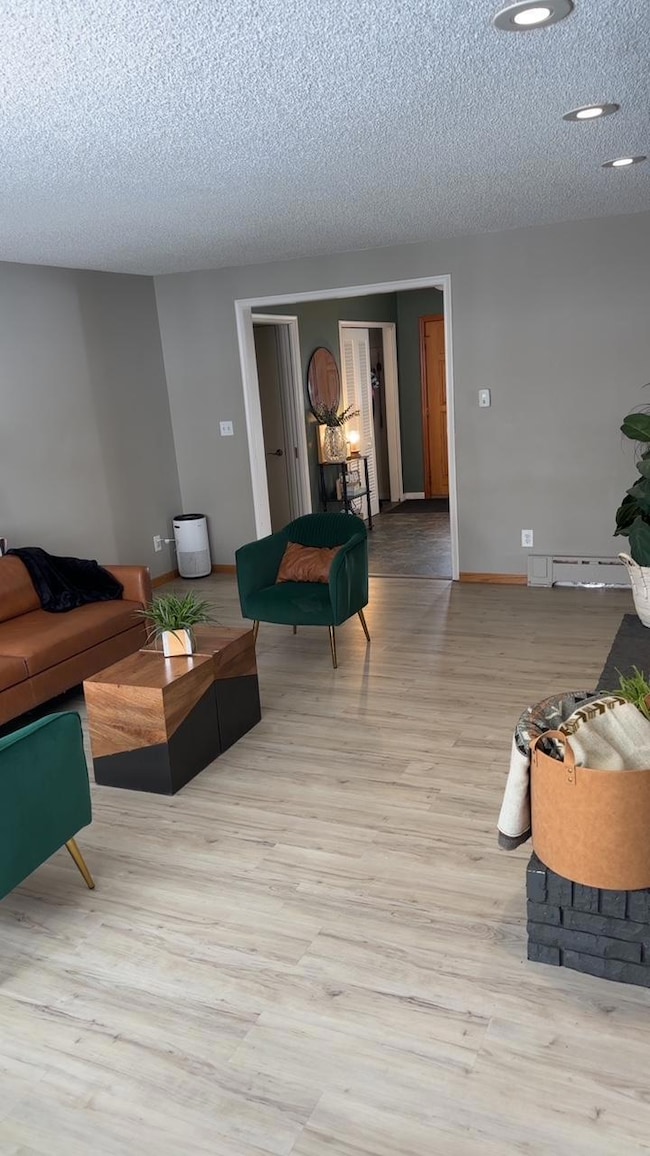 503 6th St NE, Roseau, MN 56751 - photo 5