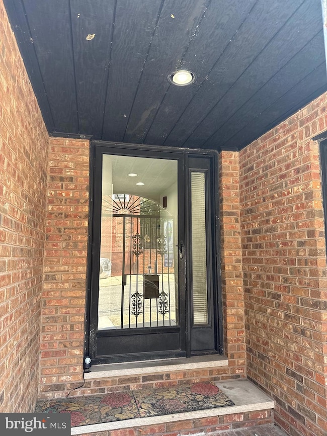 949 N Orianna St, Philadelphia, PA 19123 - photo 6