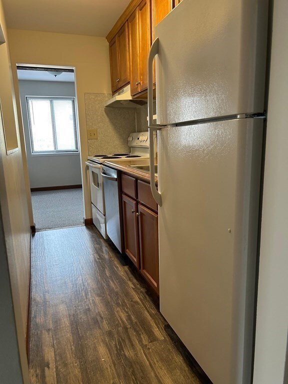 1 Station St unit 1-2, Hingham, MA 02043 - photo 6