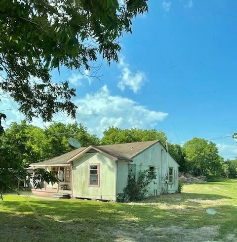 5943 County Road 164, Alvin, TX 77511 - photo 2