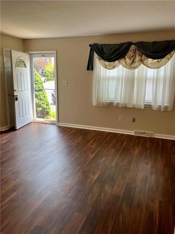 1369 Arch St, Emmaus, PA 18049 - photo 4