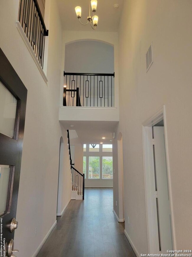 25022 Las Pilas, San Antonio, TX 78261 - photo 4