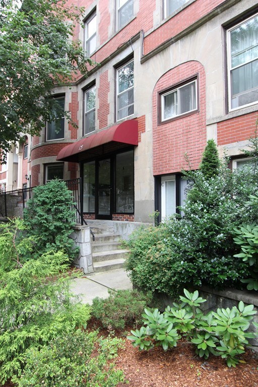 15-17 University Rd unit 21, Brookline, MA 02445 - photo 6