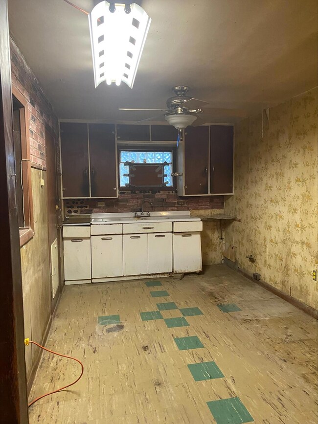 8428 Roseway Dr, El Paso, TX 79907 - photo 5