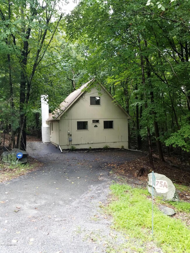 3436 Crestwood Dr, East Stroudsburg, PA 18301 - photo 6