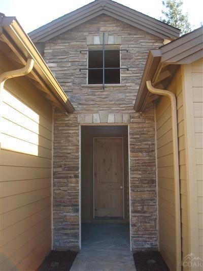 20884 Tamar Ln, Bend, OR 97702 - photo 3