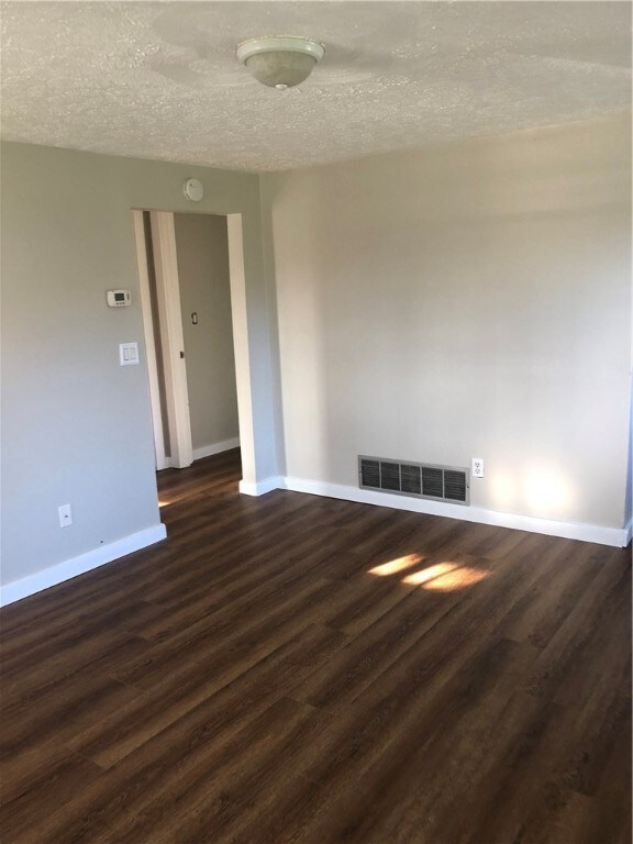 Living Room to Beds/Bath