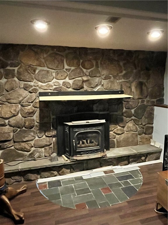 98 Acorn Ln, West Warwick, RI 02893 - photo 2