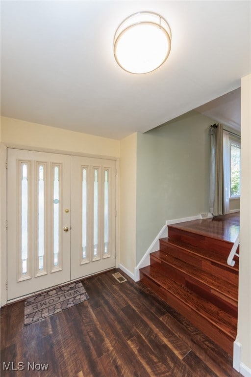 25111 S Woodland Rd, Beachwood, OH 44122 - photo 2