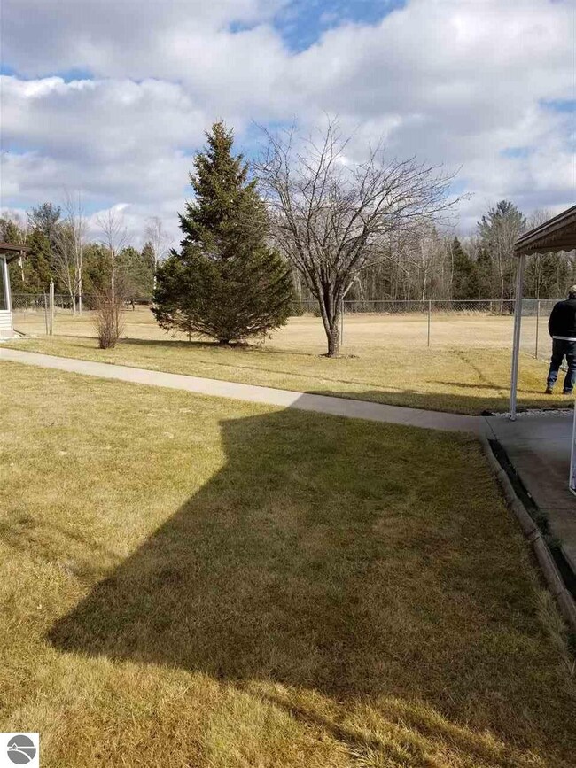 6651 Prescott Rd, Whittemore, MI 48770 - photo 4