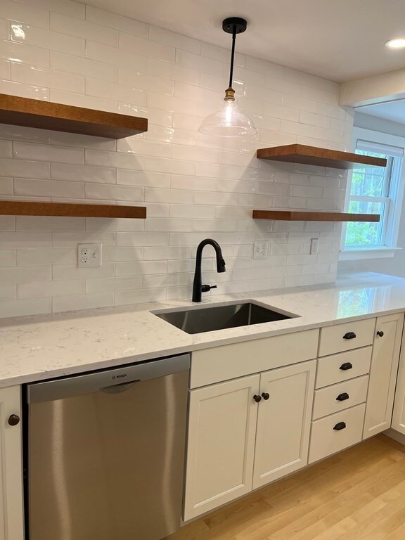 41 Village Rd, East Weymouth, MA 02189 - photo 7