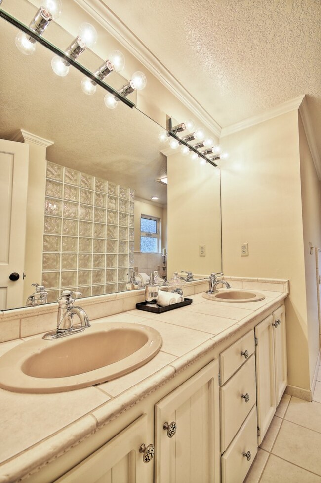 9224 187th St SW, Edmonds, WA 98020 - photo 5