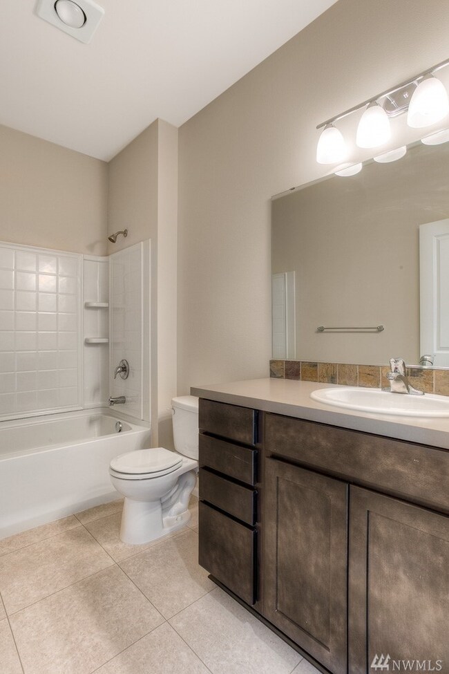 111 Walnut Ave SW unit 7, Orting, WA 98360 - photo 7