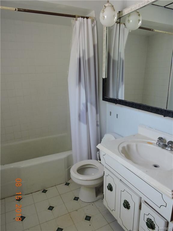 Lower Bath