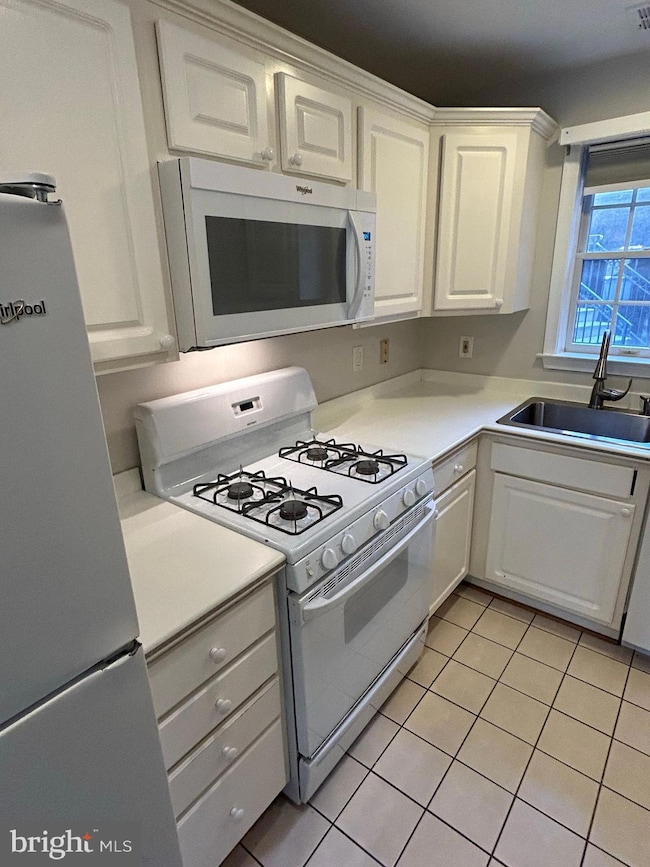 6924 Fairfax Dr unit 140, Arlington, VA 22213 - photo 7