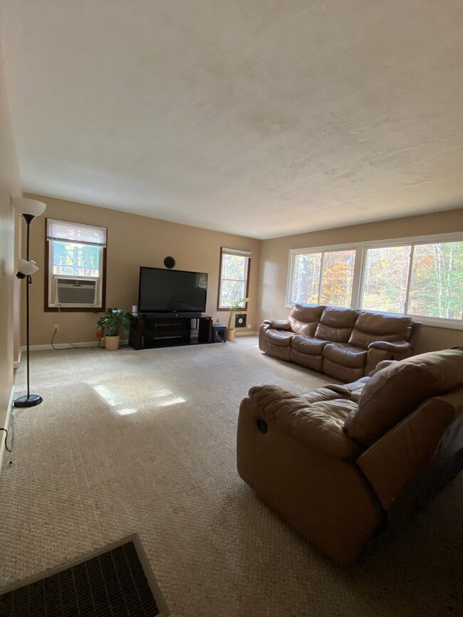 7 Keith Rd, Hillsborough, NH 03244 - photo 7