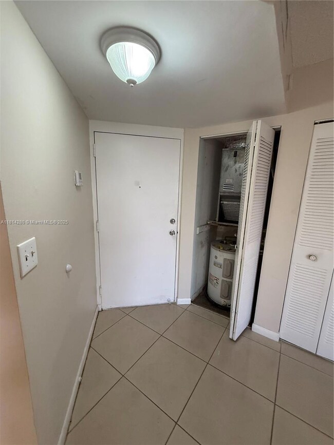 Verabella Falls unit E PH 2, Miami, FL 33193 - photo 5