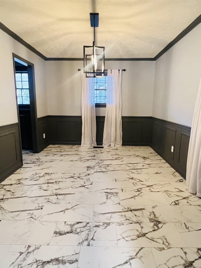 2419 Raeford Rd, Fayetteville, NC 28305 - photo 5