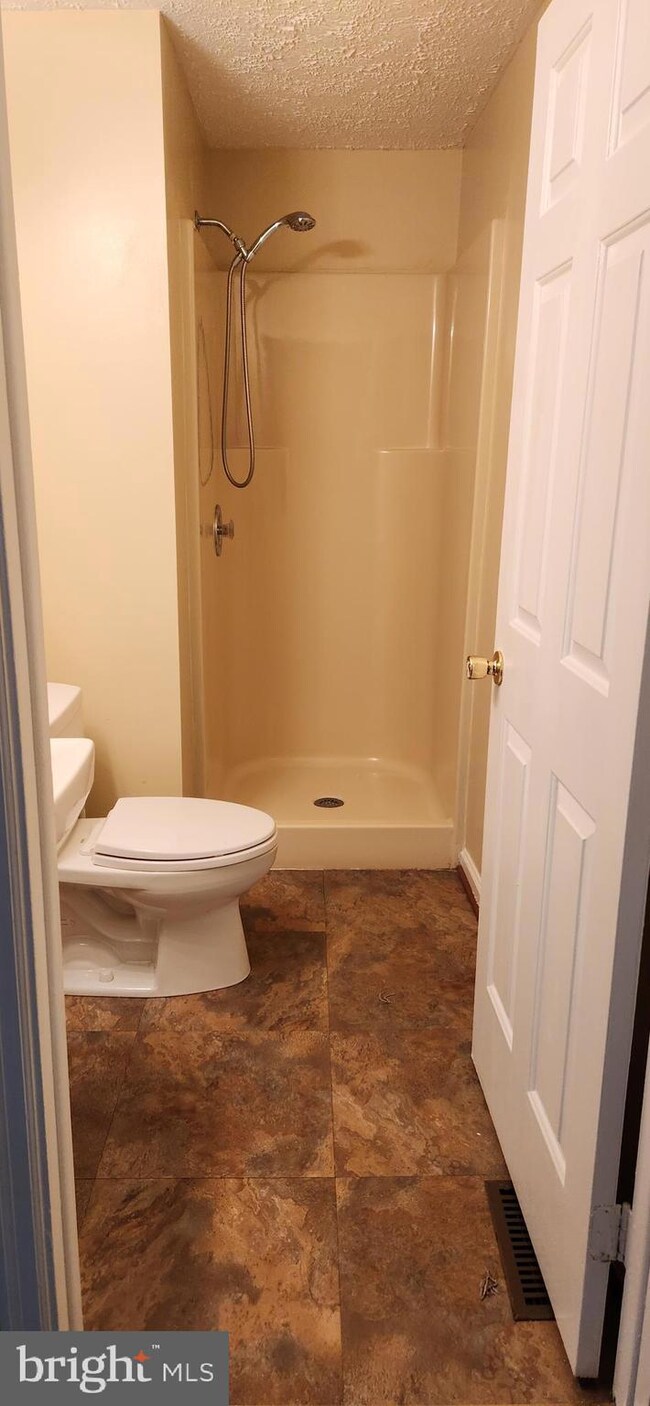 3704 Masthead Trail, Triangle, VA 22172 - photo 7